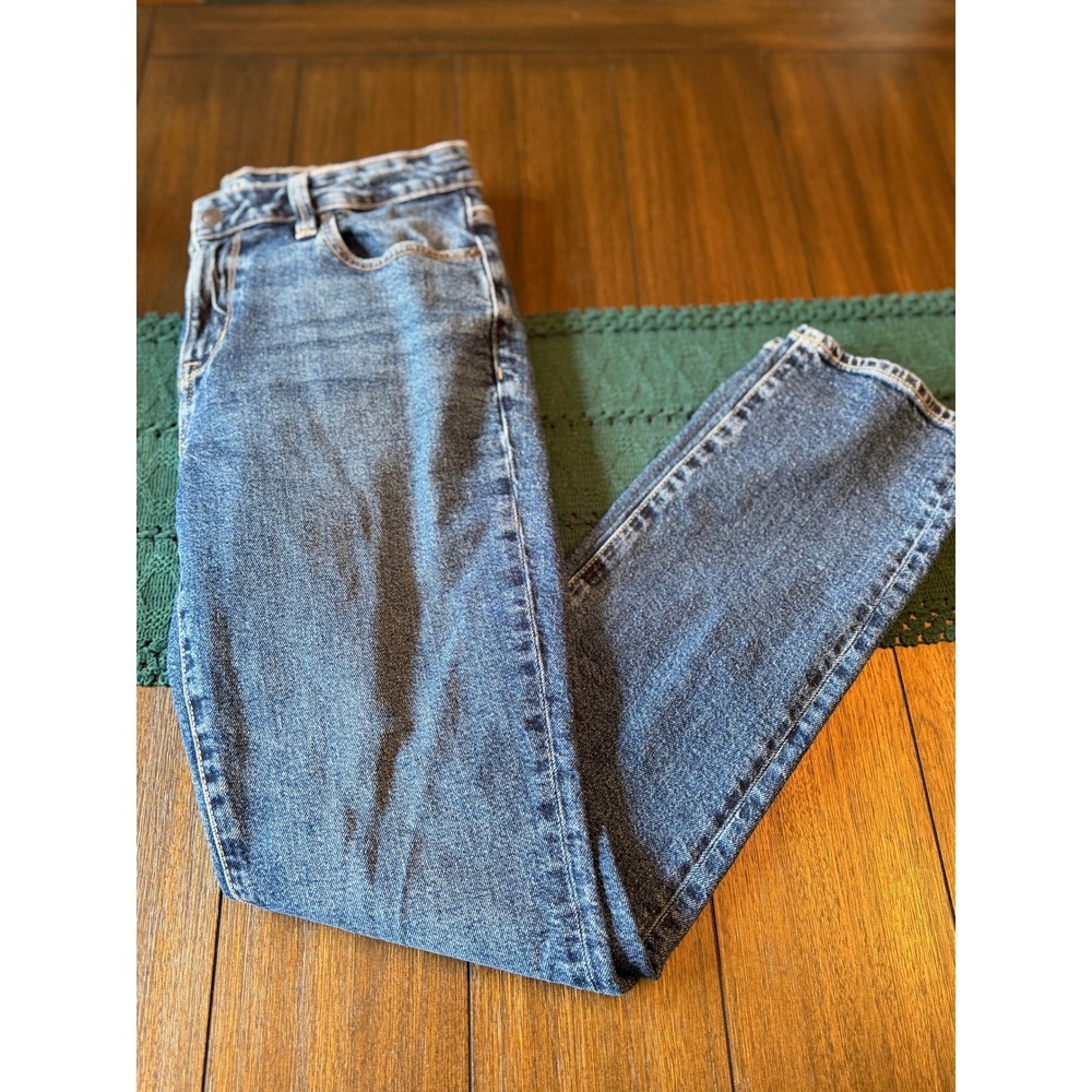 American Eagle Womens 8 Long Stretch Straight Leg High Rise Jeans Medium Wash
